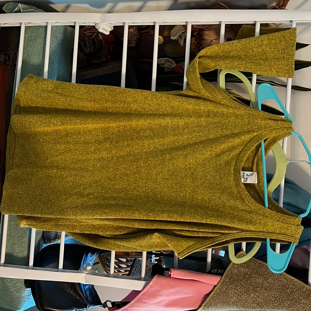 Open shoulder sweater top